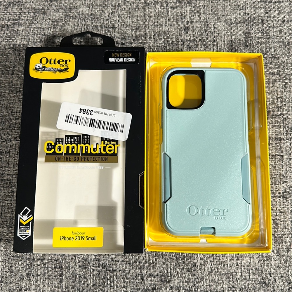 iPhone Otter Box Commuter for 2019 small